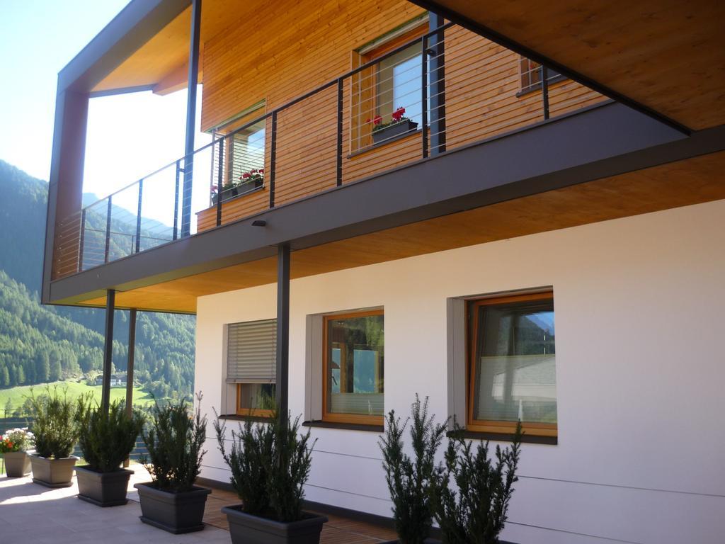 Peterwieshof Funes  Quarto foto